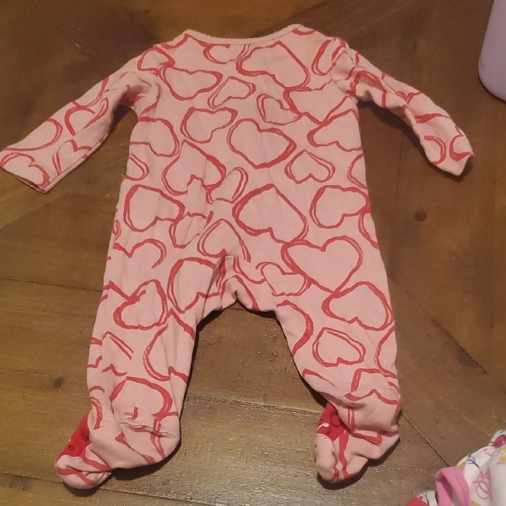 🐻 Carter's Pink Heart Print Footed One Piece